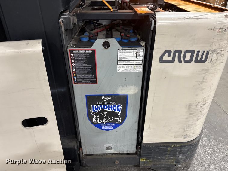 image for item EC8149 2017 Crown SP3520-30 order picker