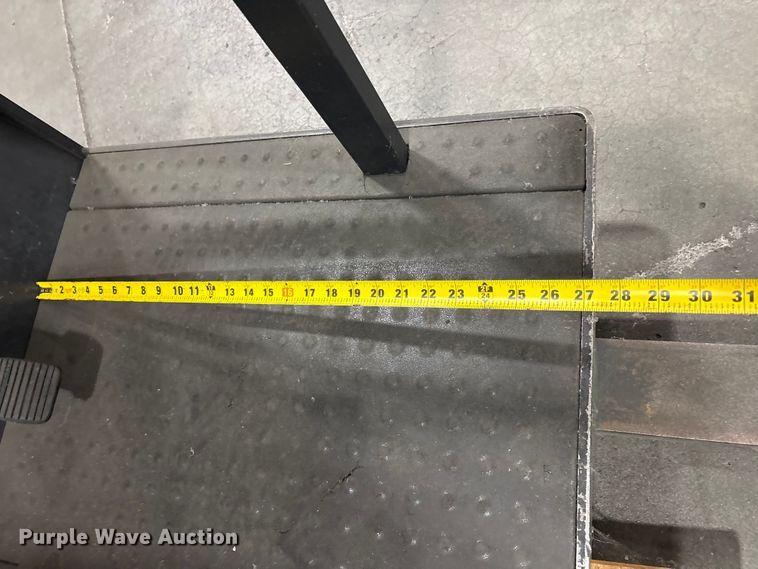 image for item EC8150 2017 Crown SP3520-30 order picker