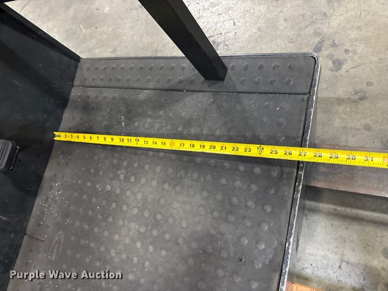 image for item EC8151 2016 Crown SP3520-30 order picker