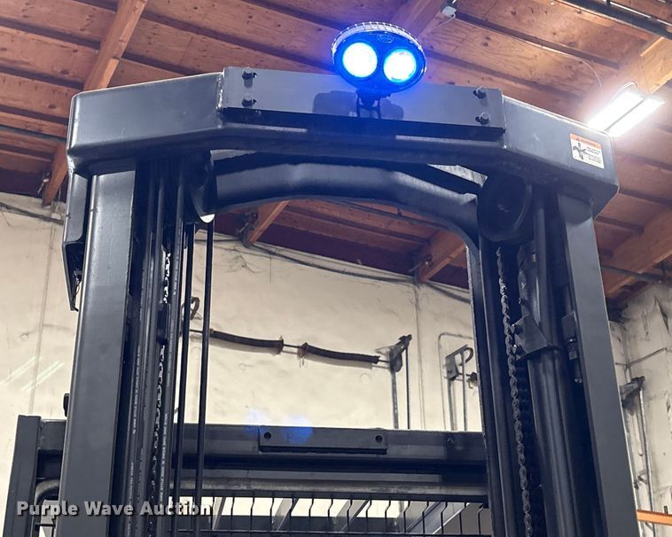 image for item EC8152 2017 Crown SP3520-30 order picker