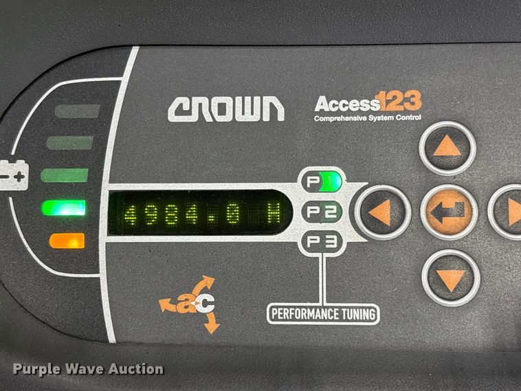 image for item EC8153 2017 Crown SP3520-30 order picker