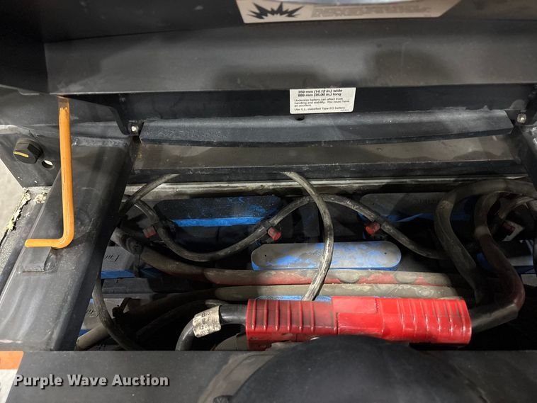 image for item EC8153 2017 Crown SP3520-30 order picker