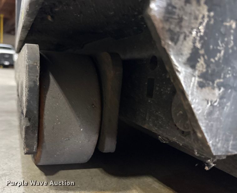 image for item EC8153 2017 Crown SP3520-30 order picker