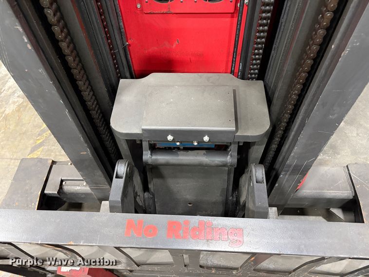 image for item EC8154 2017 Raymond 7310 reach truck