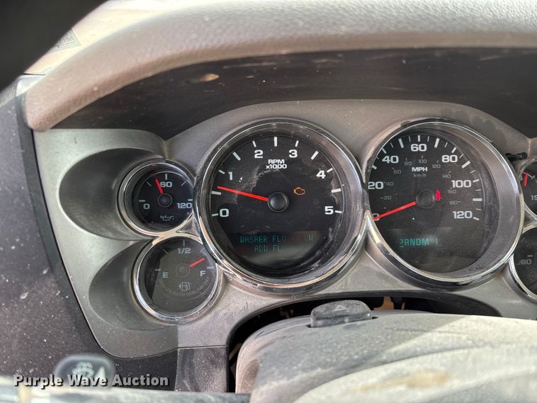 image for item ED2391 2014 Chevrolet Silverado 3500HD Crew Cab utility bed pickup truck