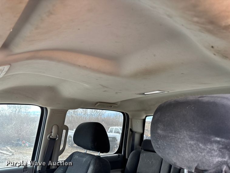 image for item ED2391 2014 Chevrolet Silverado 3500HD Crew Cab utility bed pickup truck