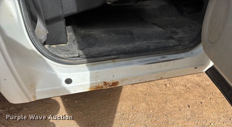 image for item ED2391 2014 Chevrolet Silverado 3500HD Crew Cab utility bed pickup truck