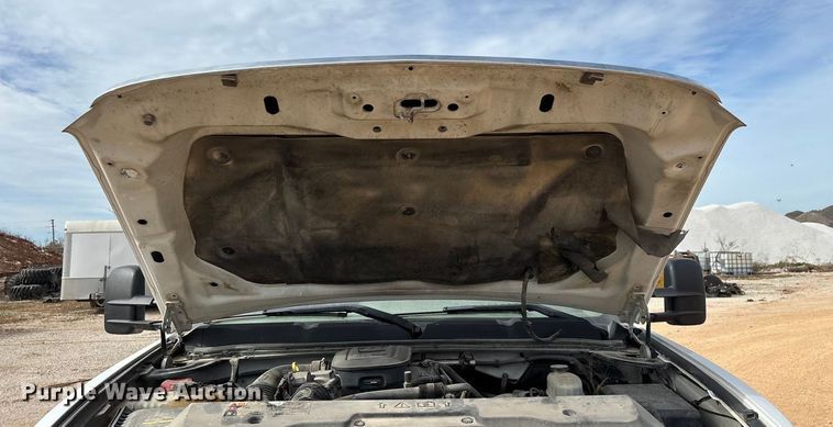 image for item ED2391 2014 Chevrolet Silverado 3500HD Crew Cab utility bed pickup truck