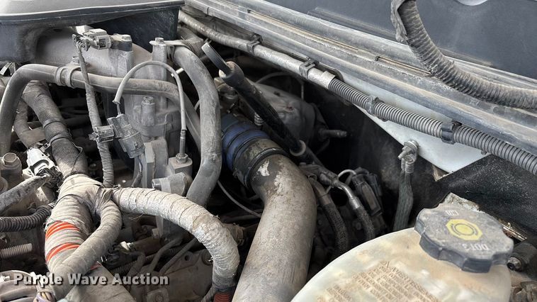 image for item ED2391 2014 Chevrolet Silverado 3500HD Crew Cab utility bed pickup truck