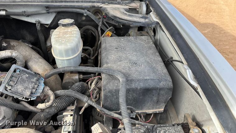 image for item ED2391 2014 Chevrolet Silverado 3500HD Crew Cab utility bed pickup truck