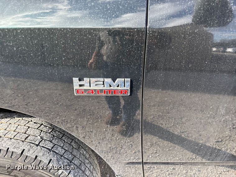 image for item ED2401 2017 RAM 2500 pickup truck