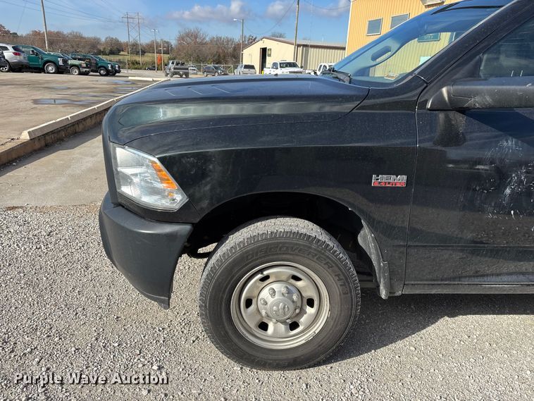 image for item ED2401 2017 RAM 2500 pickup truck