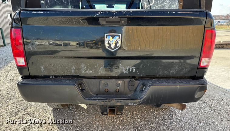 image for item ED2401 2017 RAM 2500 pickup truck