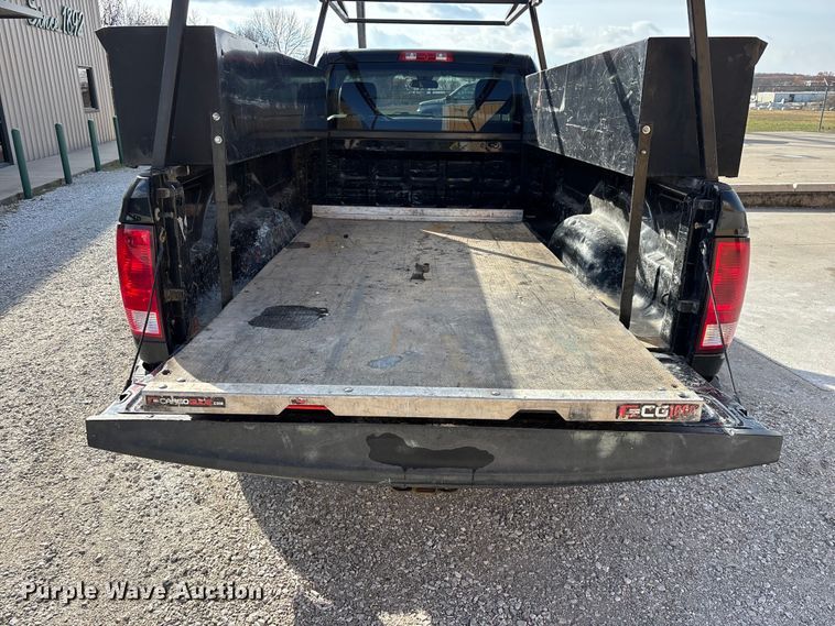 image for item ED2401 2017 RAM 2500 pickup truck