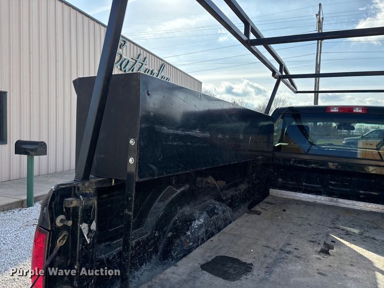 image for item ED2401 2017 RAM 2500 pickup truck