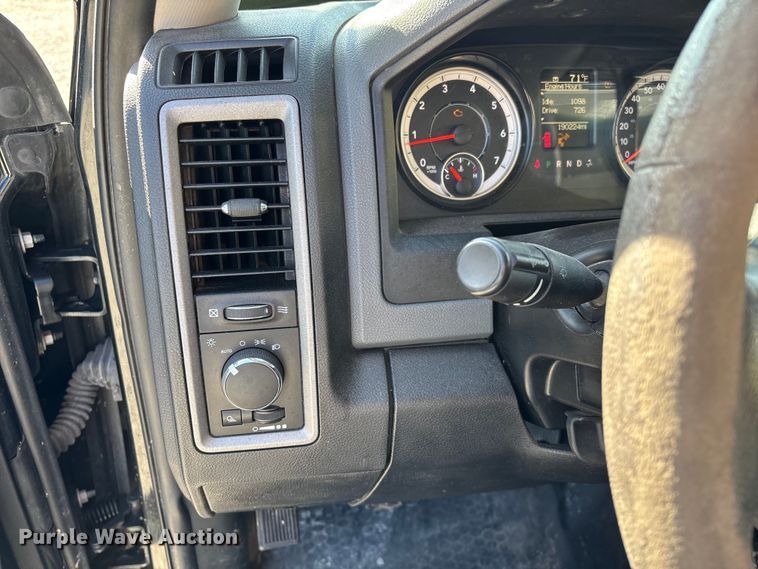 image for item ED2401 2017 RAM 2500 pickup truck