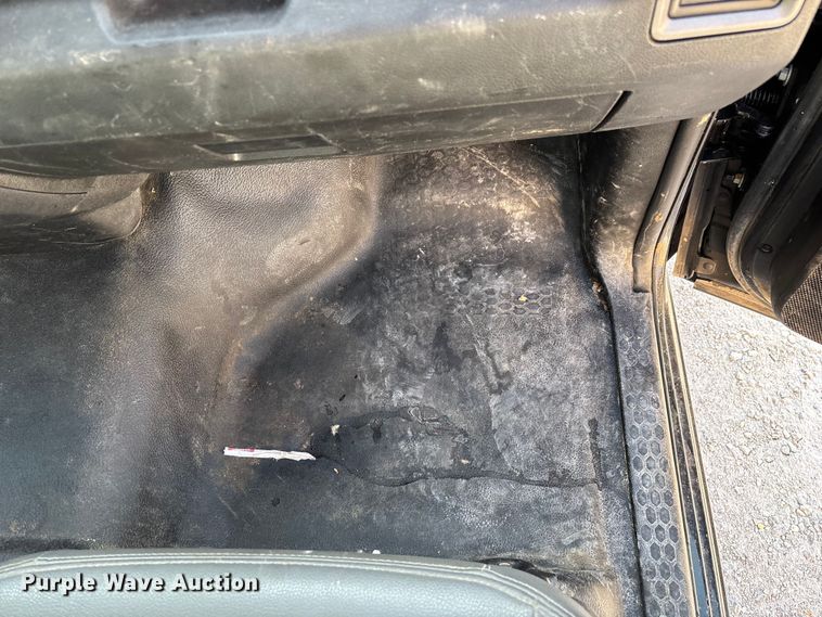 image for item ED2401 2017 RAM 2500 pickup truck