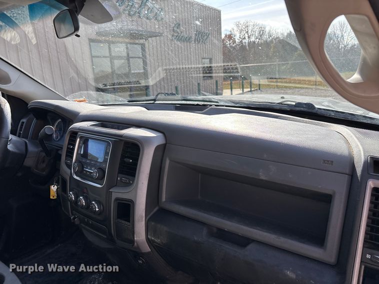 image for item ED2401 2017 RAM 2500 pickup truck