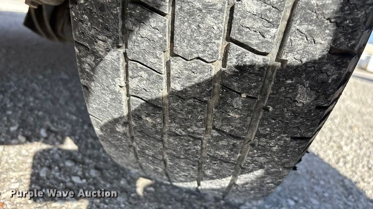 image for item ED2401 2017 RAM 2500 pickup truck