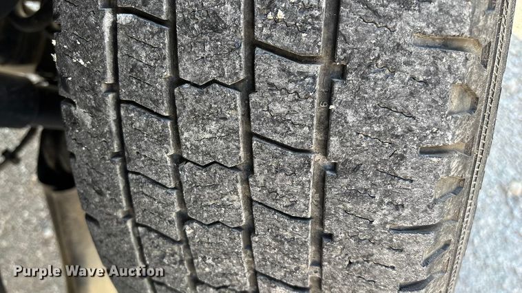 image for item ED2401 2017 RAM 2500 pickup truck