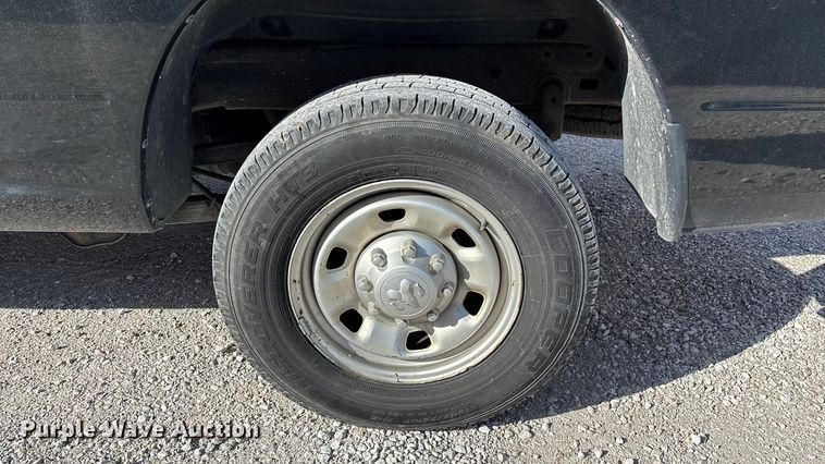 image for item ED2401 2017 RAM 2500 pickup truck