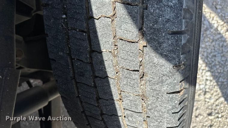 image for item ED2401 2017 RAM 2500 pickup truck