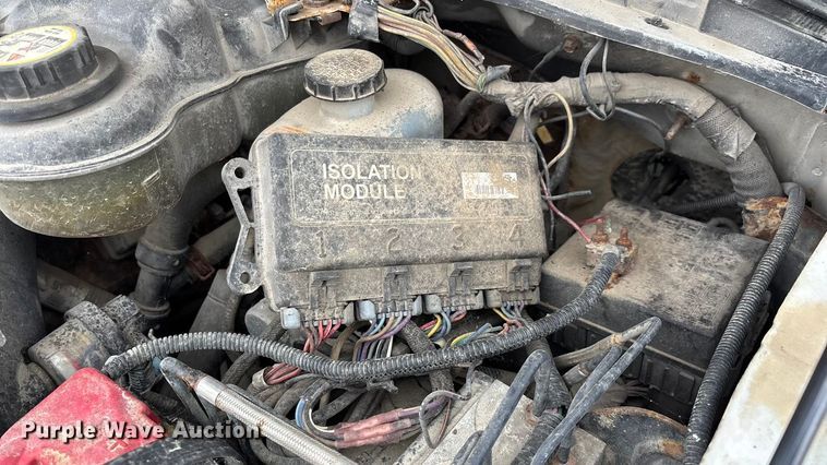 image for item ED2407 2006 Ford F550 XL Super Duty flatbed truck