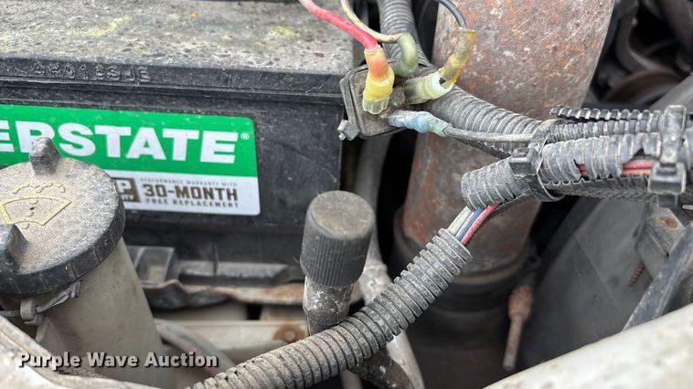 image for item ED2407 2006 Ford F550 XL Super Duty flatbed truck