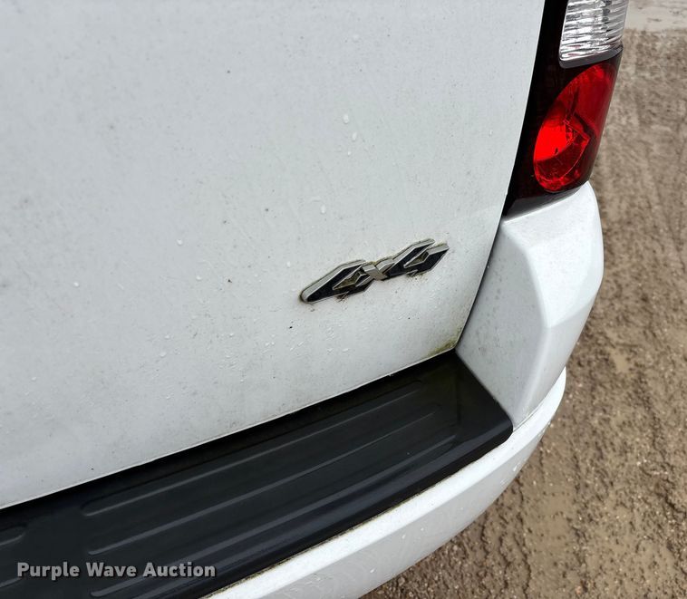 image for item ED2410 2010 Ford Explorer SUV