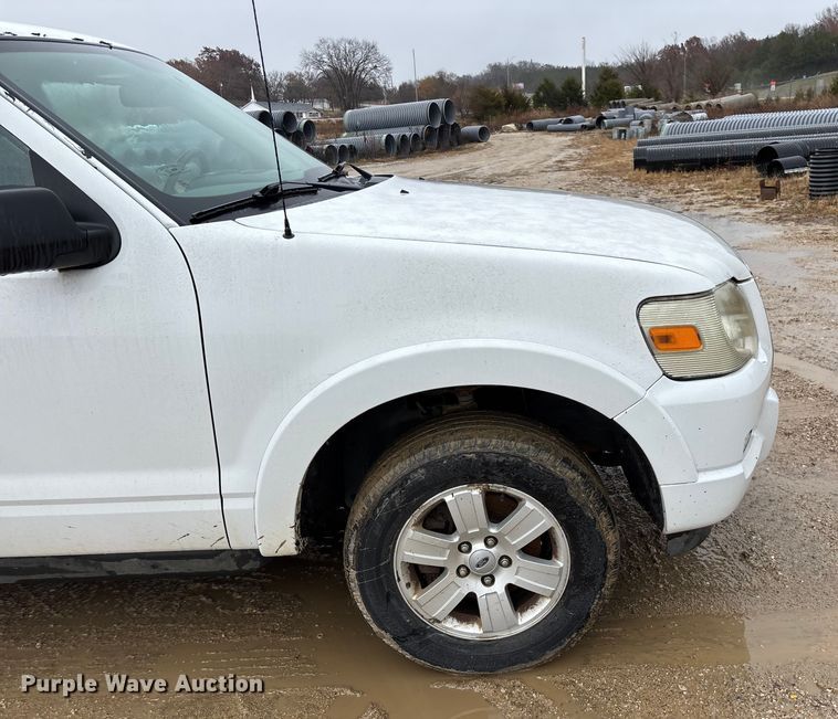 image for item ED2410 2010 Ford Explorer SUV