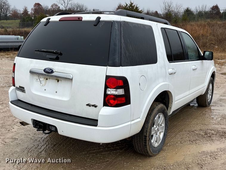 image for item ED2410 2010 Ford Explorer SUV