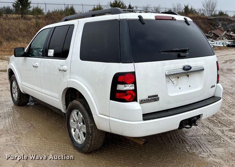image for item ED2410 2010 Ford Explorer SUV