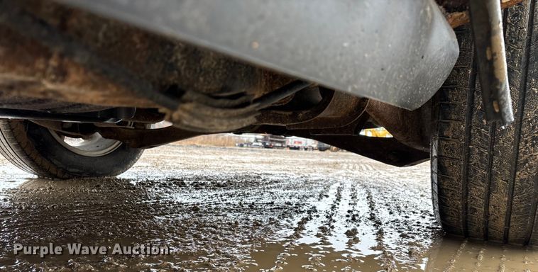 image for item ED2410 2010 Ford Explorer SUV