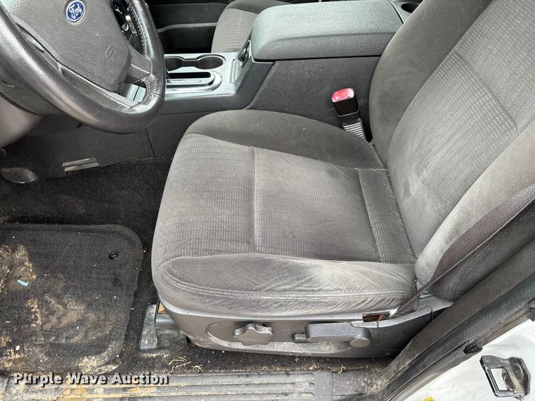 image for item ED2410 2010 Ford Explorer SUV