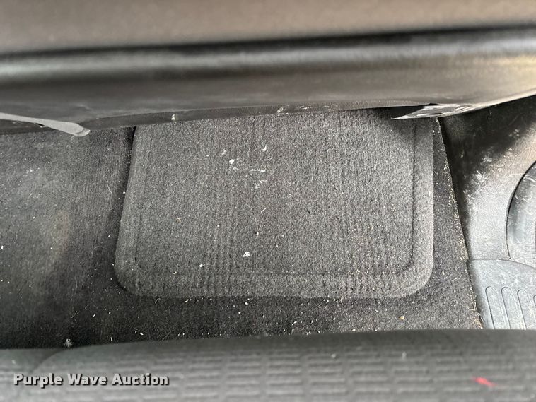 image for item ED2410 2010 Ford Explorer SUV