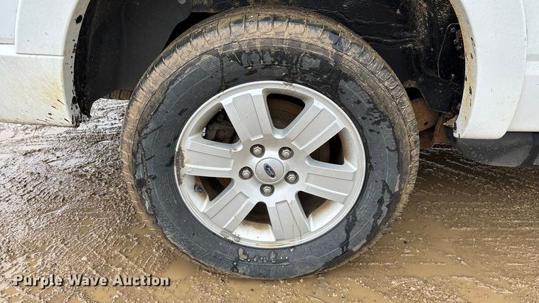 image for item ED2410 2010 Ford Explorer SUV