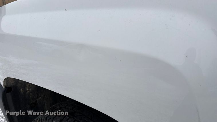 image for item ED2419 2012 Chevrolet Silverado 1500 pickup truck