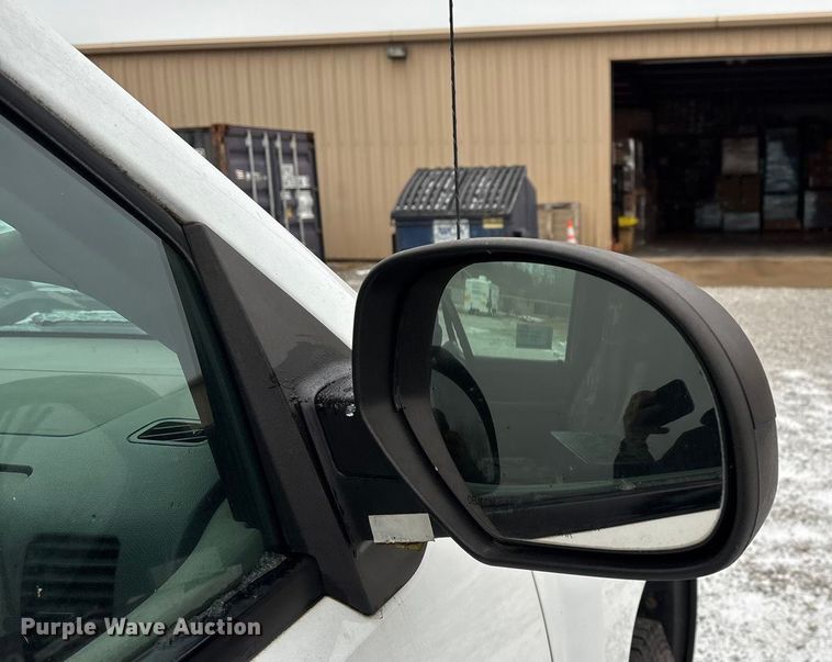 image for item ED2419 2012 Chevrolet Silverado 1500 pickup truck