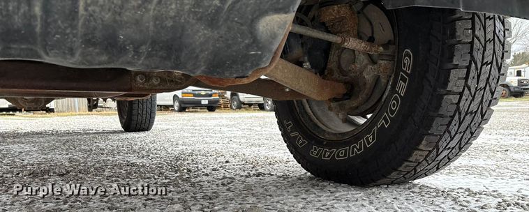 image for item ED2419 2012 Chevrolet Silverado 1500 pickup truck