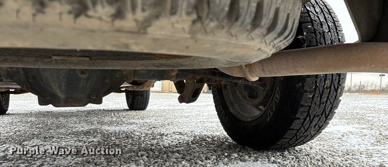 image for item ED2419 2012 Chevrolet Silverado 1500 pickup truck