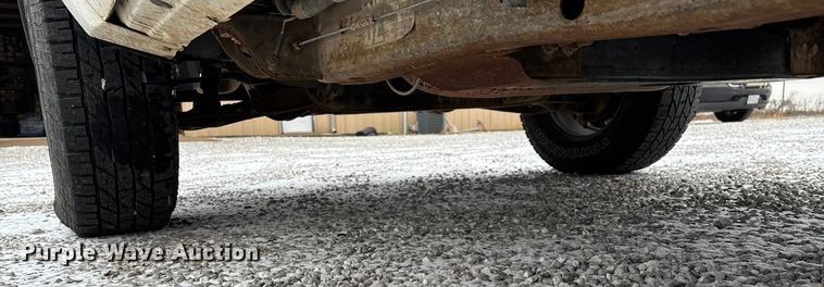 image for item ED2419 2012 Chevrolet Silverado 1500 pickup truck