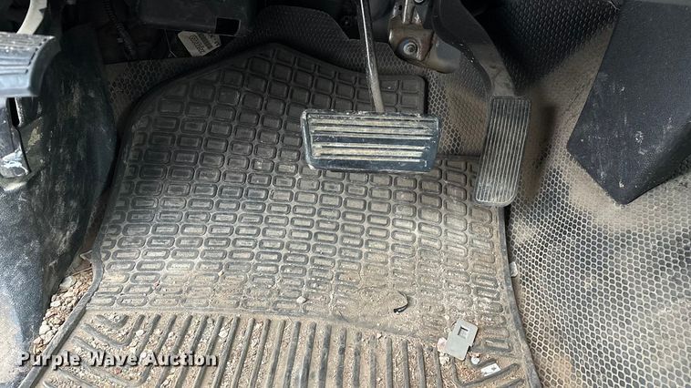 image for item ED2419 2012 Chevrolet Silverado 1500 pickup truck