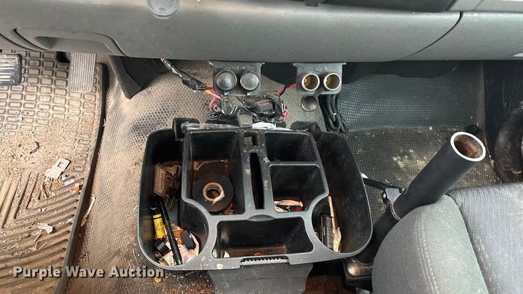 image for item ED2419 2012 Chevrolet Silverado 1500 pickup truck