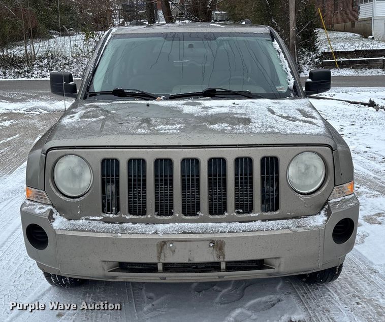 image for item ED2422 2008 Jeep Patriot SUV