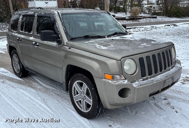 image for item ED2422 2008 Jeep Patriot SUV