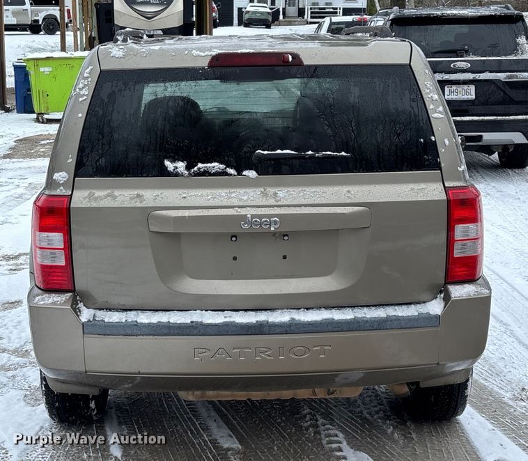 image for item ED2422 2008 Jeep Patriot SUV