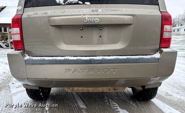image for item ED2422 2008 Jeep Patriot SUV