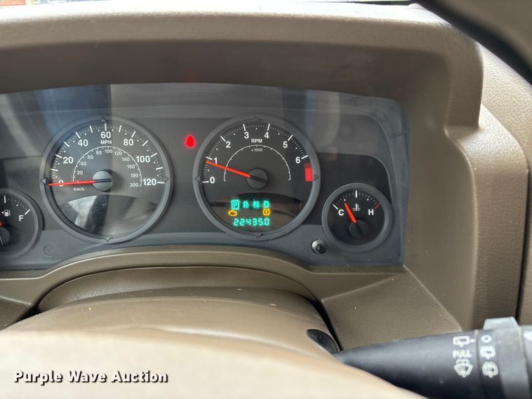 image for item ED2422 2008 Jeep Patriot SUV