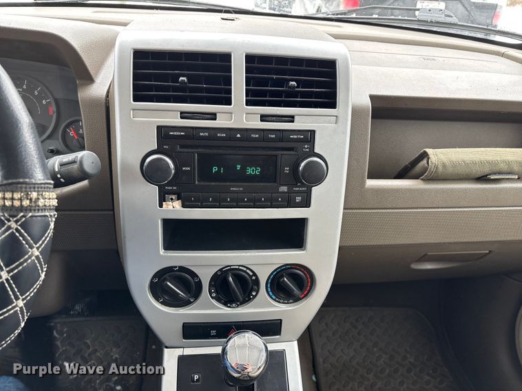 image for item ED2422 2008 Jeep Patriot SUV