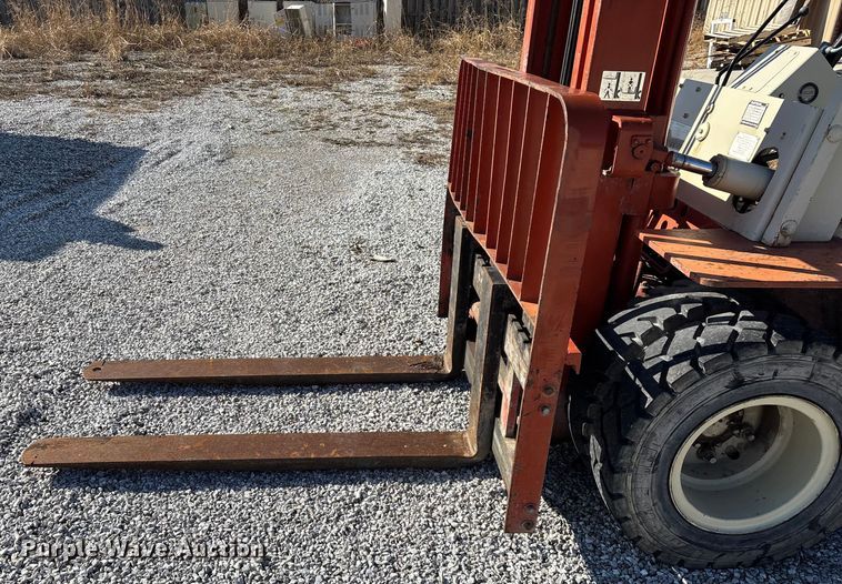 image for item ED2423 Datsun UF03A35V forklift